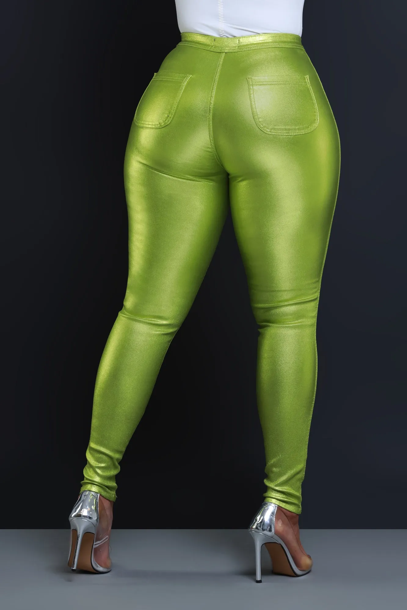 Coming In Hot High Rise Metallic Skinny Pants - Lime Green