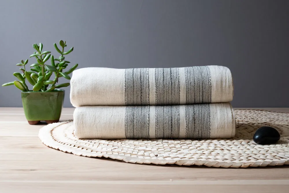 Fringeless Virgil Linen Towel