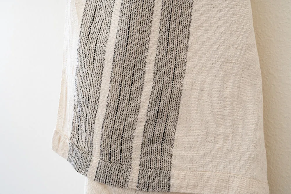 Fringeless Virgil Linen Towel