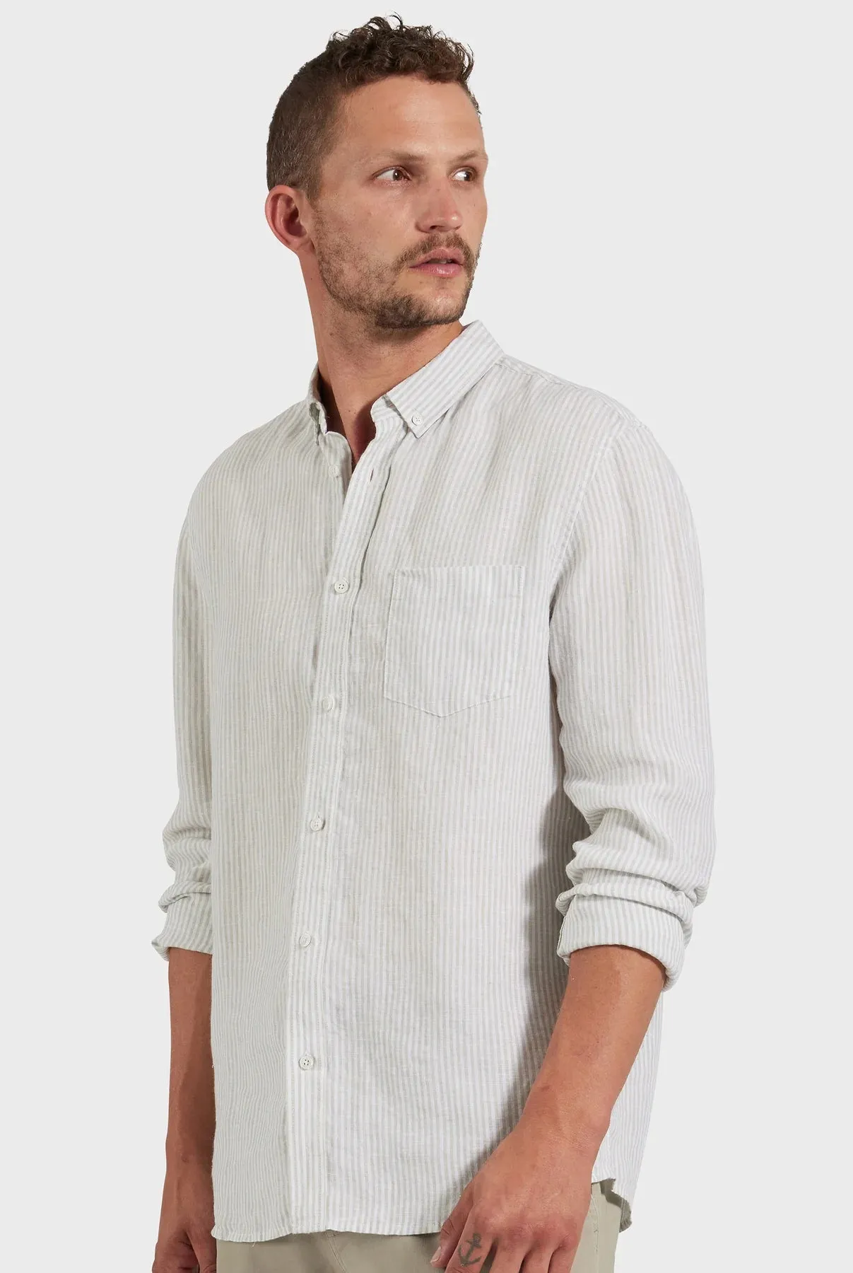 Rory Linen Shirt in Sage Green