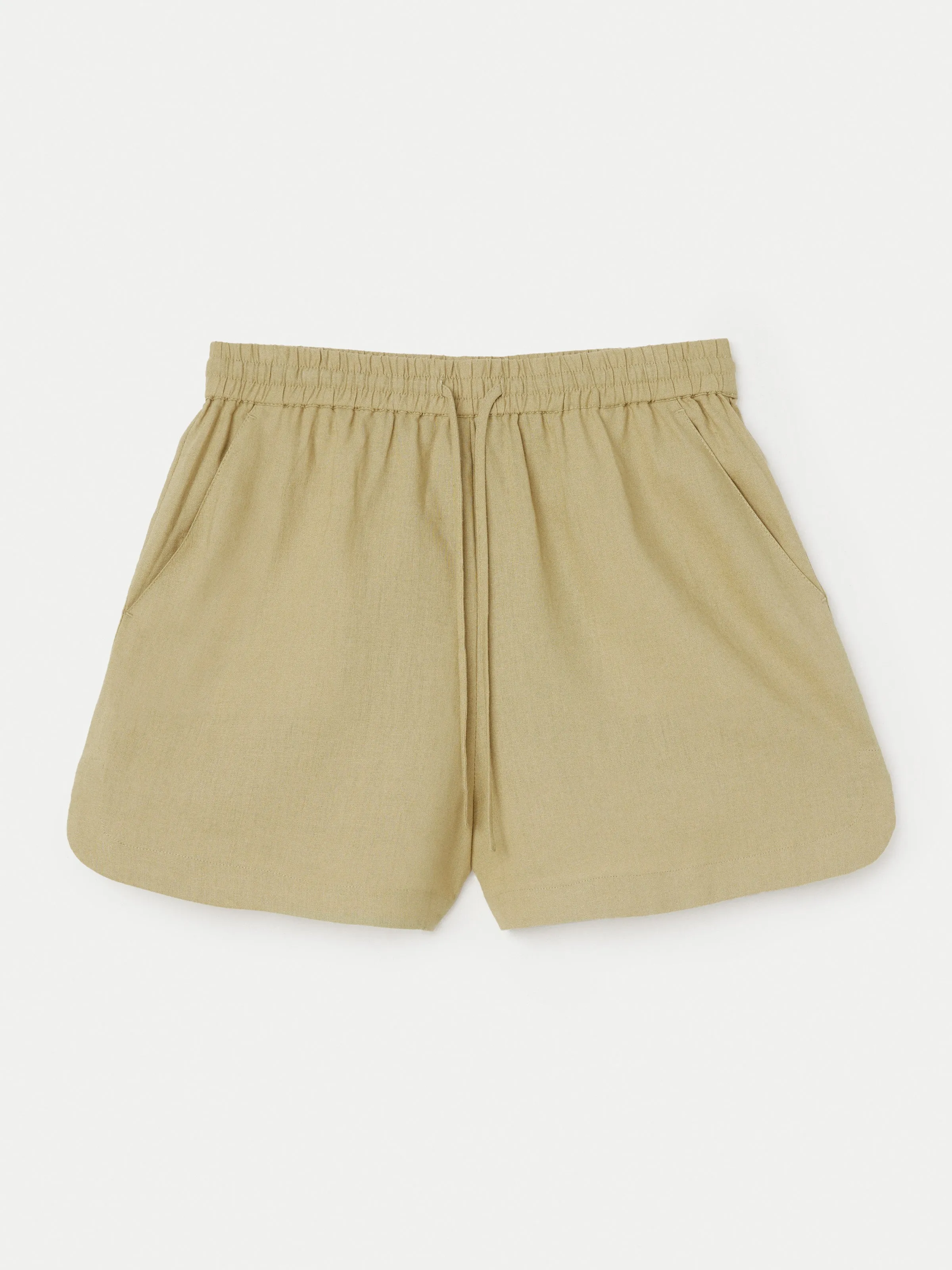 The Annie Linen Blend Short in Green Beige